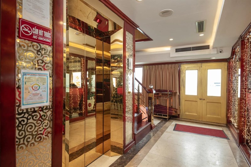 Du thuyền Golden Cruise